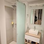Moderno Apartamento cerca del aeropuerto