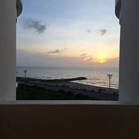 Moderno Cerca Del Aeropuerto Apartamento *