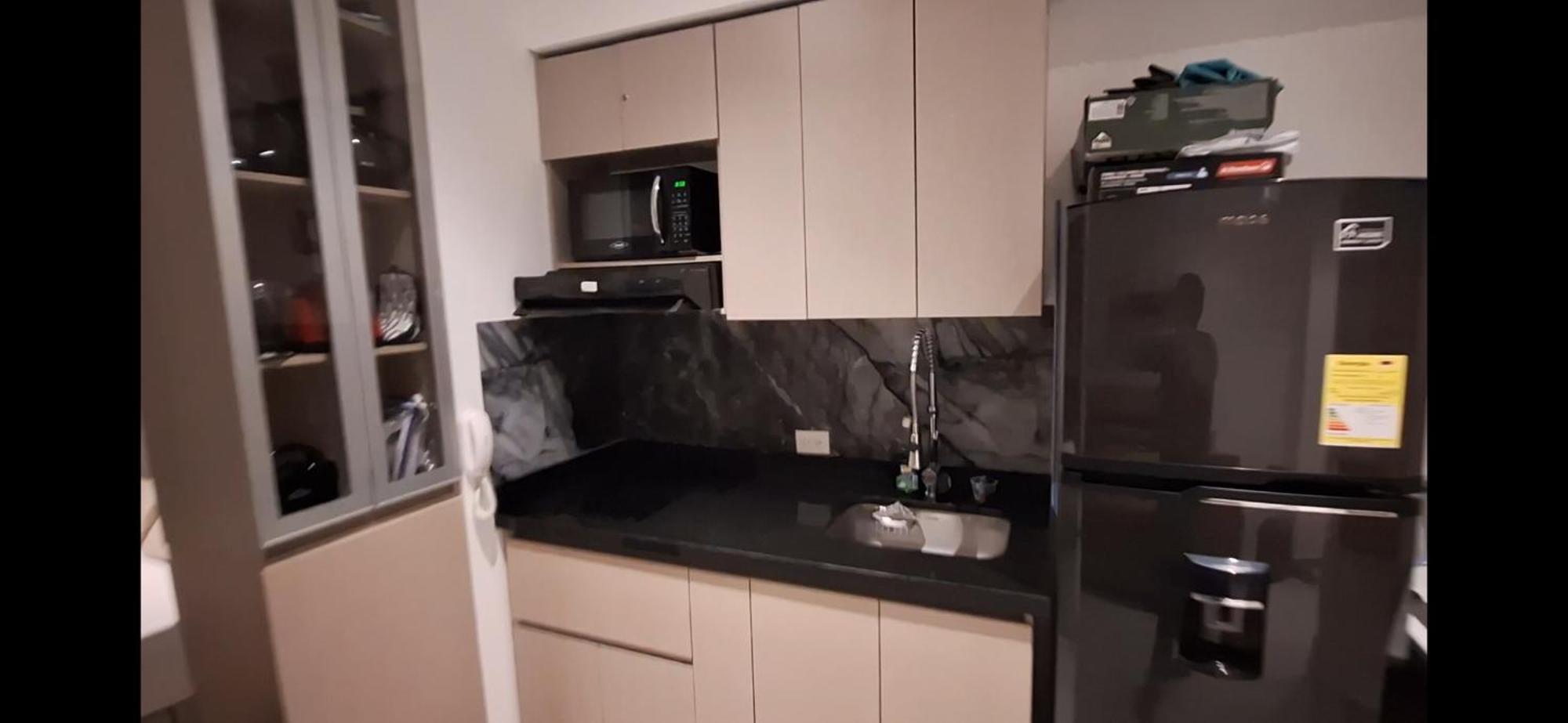 Moderno Cerca Del Aeropuerto Apartamento *