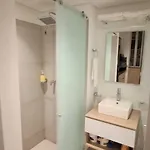 Moderno Apartamento Cerca Del Aeropuerto